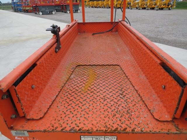 2020 JLG 1932R-11