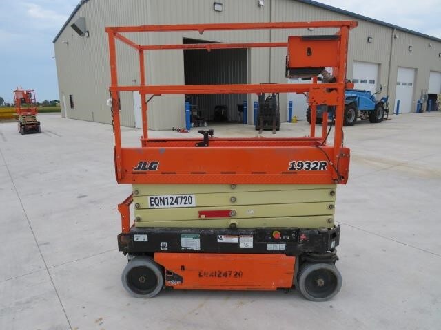 2020 JLG 1932R-5