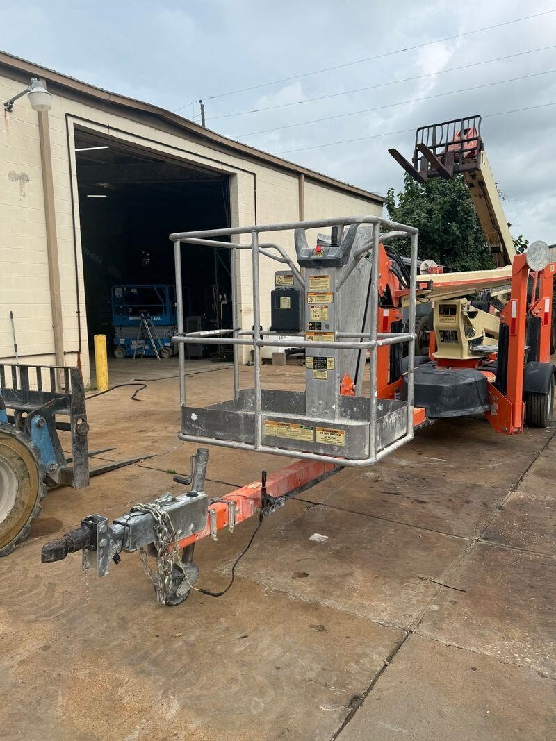 2021 JLG T500J-2
