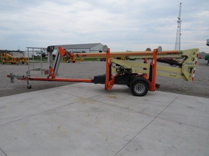2021 JLG T500J