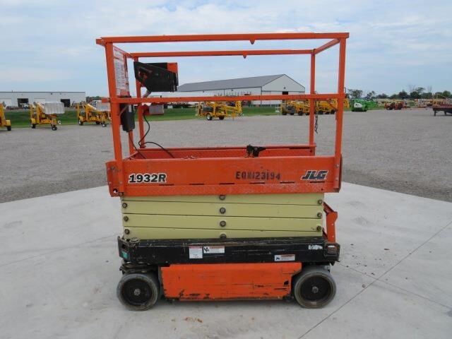 2020 JLG 1932R