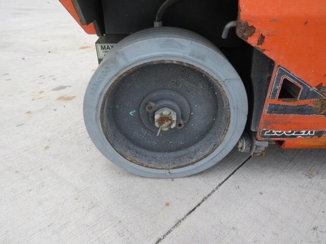 2020 JLG 1932R-15