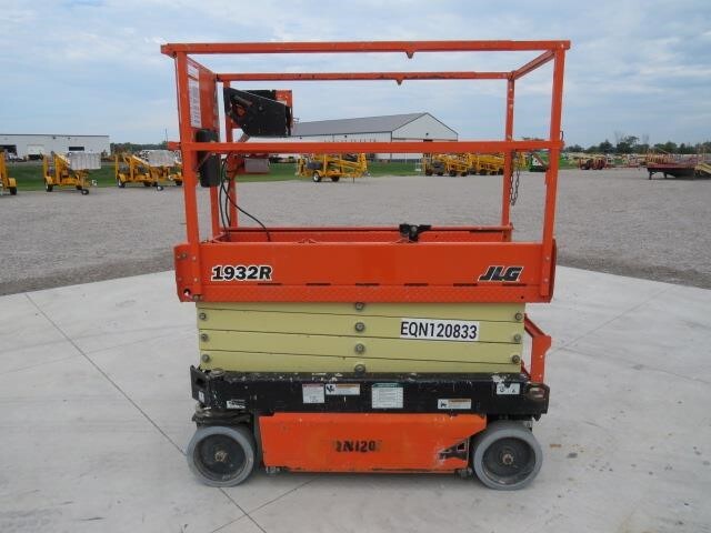 2020 JLG 1932R