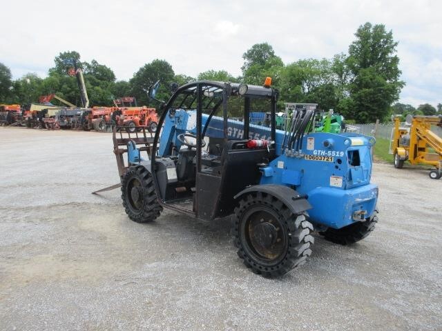 2017 Genie GTH-5519-4
