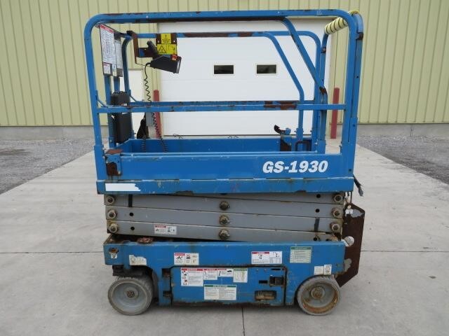 2017 Genie GS-1930