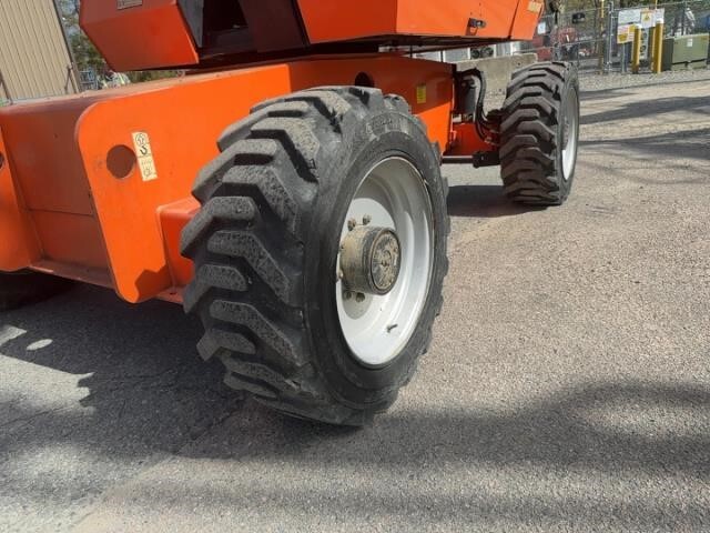 2015 JLG 660SJ-25