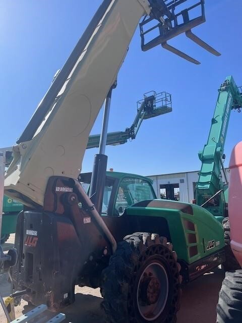 2017 JLG 1255-3