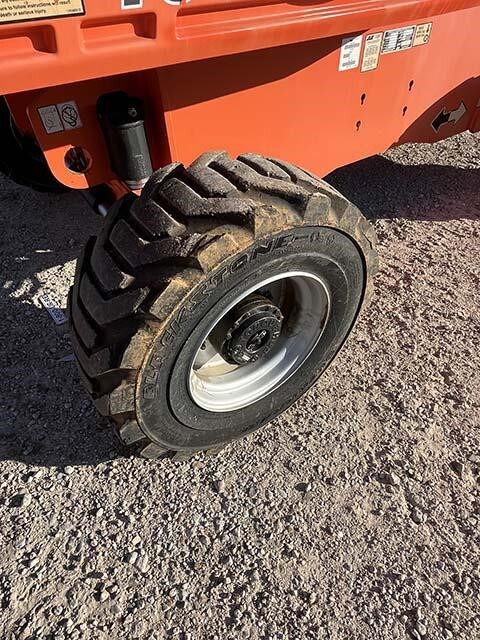 2017 JLG 460SJ-11