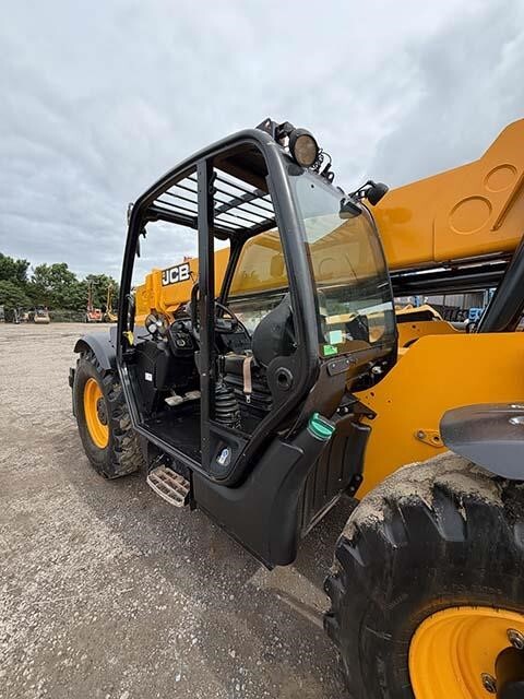 2019 JCB 507-42-23