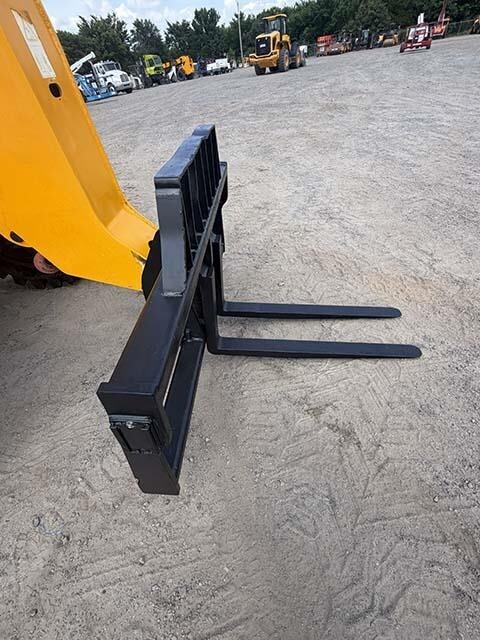 2019 JCB 507-42-45