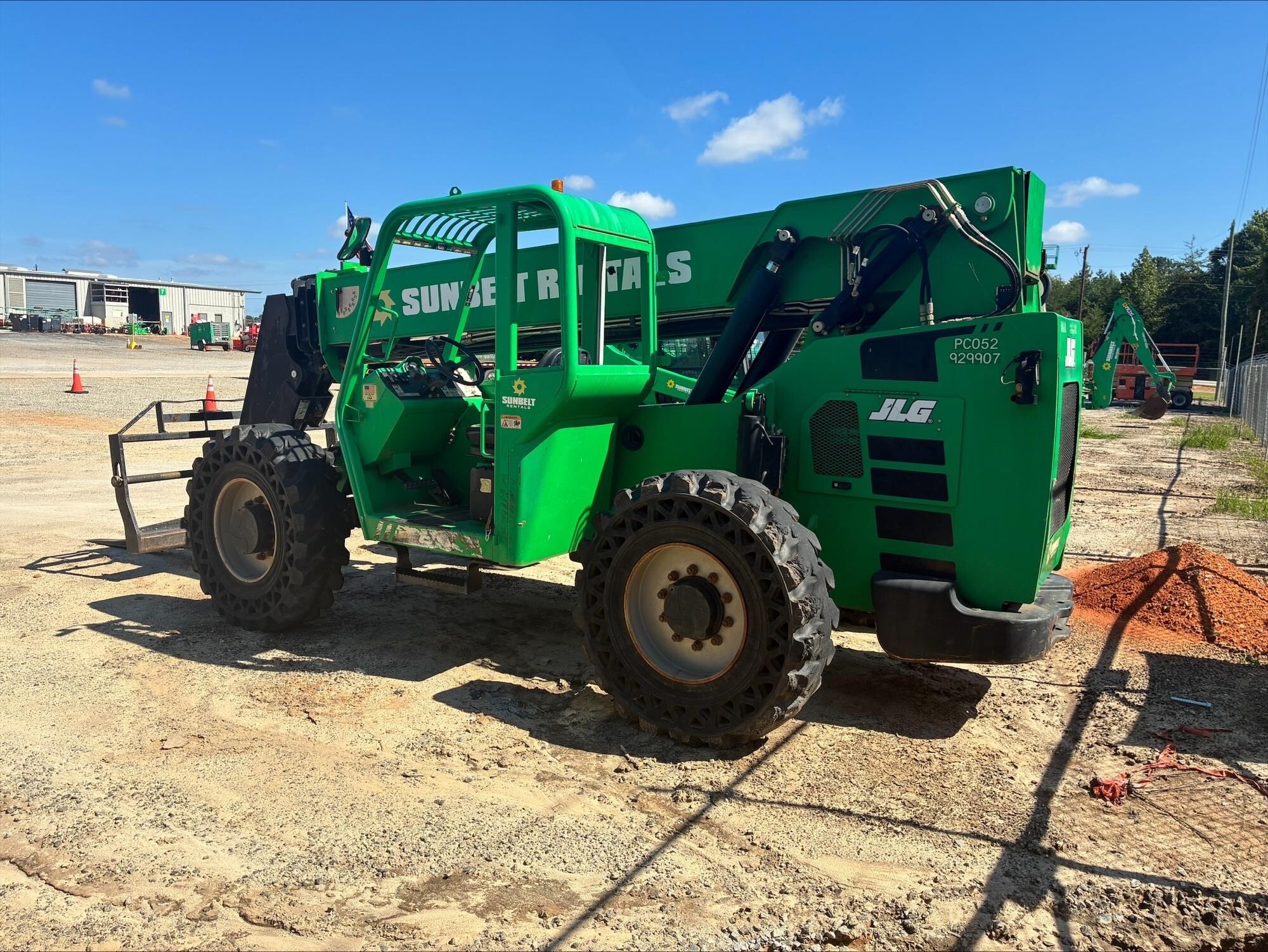2016 SkyTrak 6042-2