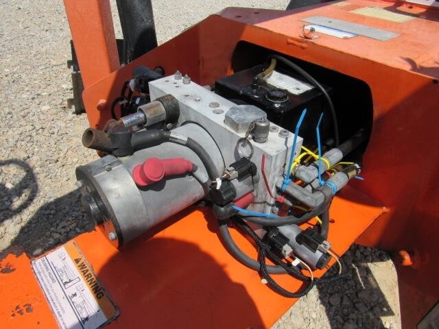 2019 JLG T350-21