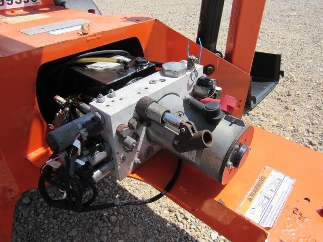 2019 JLG T350-22
