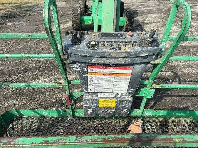 2016 JLG 460SJ-15
