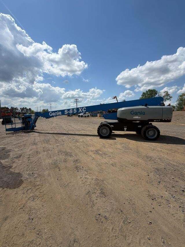 2018 Genie S-85XC