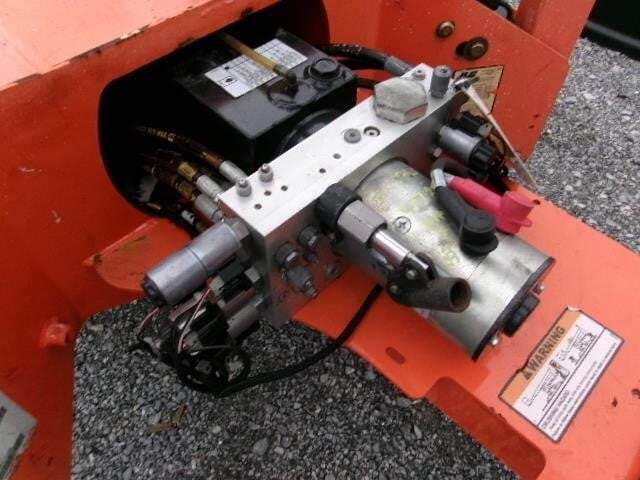 2018 JLG T350-19