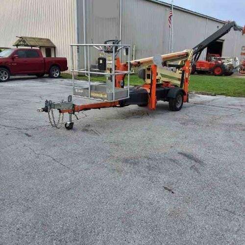 2018 JLG T350