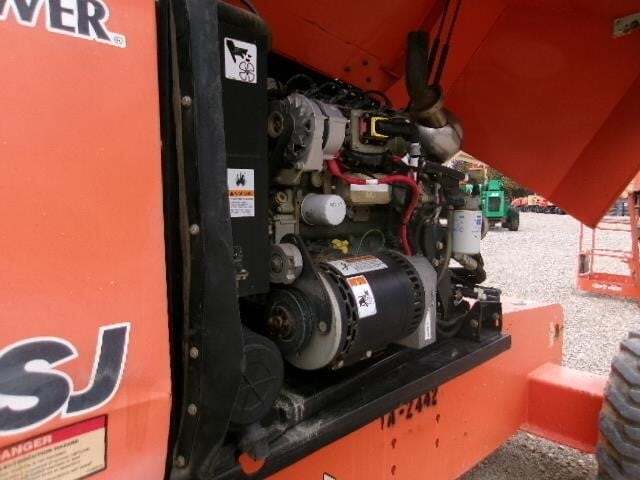 2016 JLG 660SJ-12