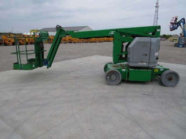 2017 Genie Z-34/22 N