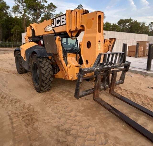 2021 JCB 512-56-4