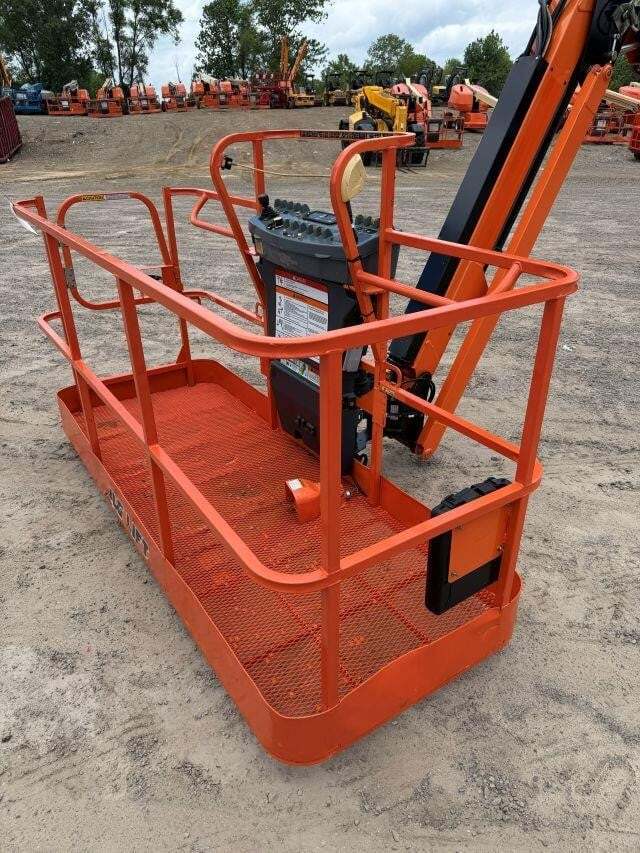 2021 JLG 660SJ-37