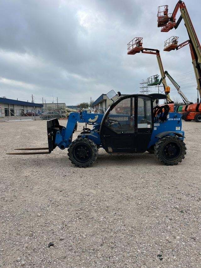 2019 Genie GTH-5519-2