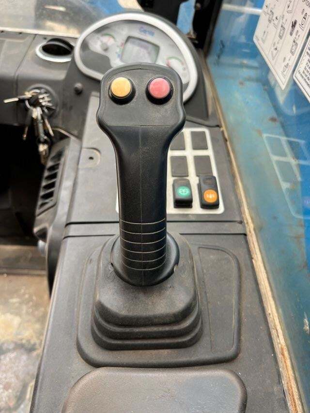 2019 Genie GTH-5519-17