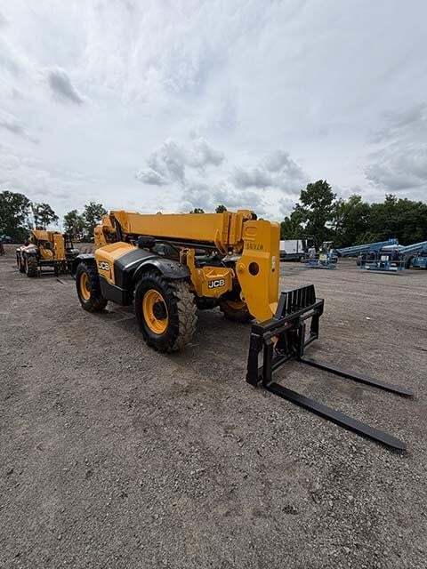 2019 JCB 507-42-6