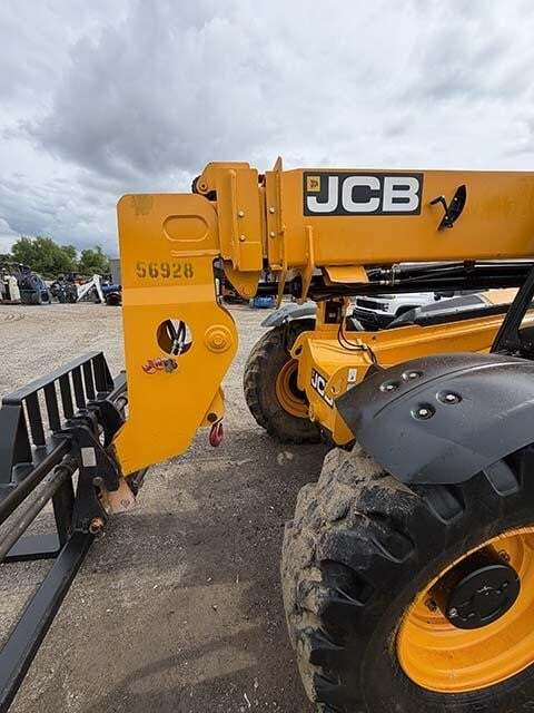 2019 JCB 507-42-32