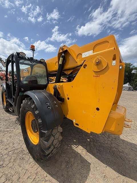2019 JCB 507-42-3