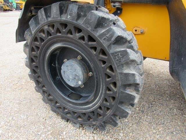 2019 JCB 507-42-12