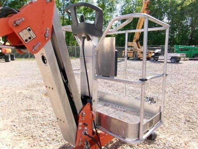 2022 JLG T500J-13