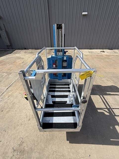2021 Genie GR-20-24