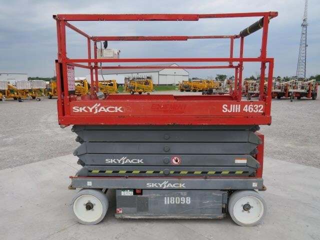 2014 Skyjack SJ4632
