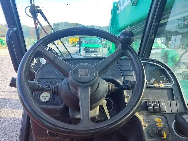 2016 JCB 507-42-18