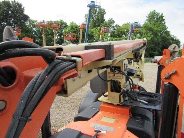 2019 JLG T350-14