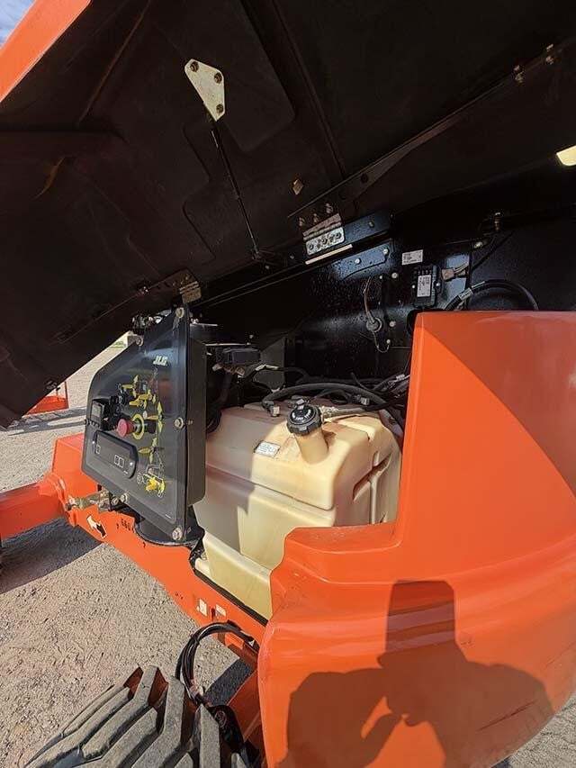2021 JLG 460SJ-27
