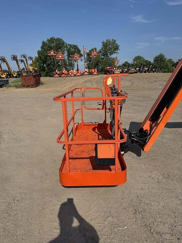 2021 JLG 460SJ-40