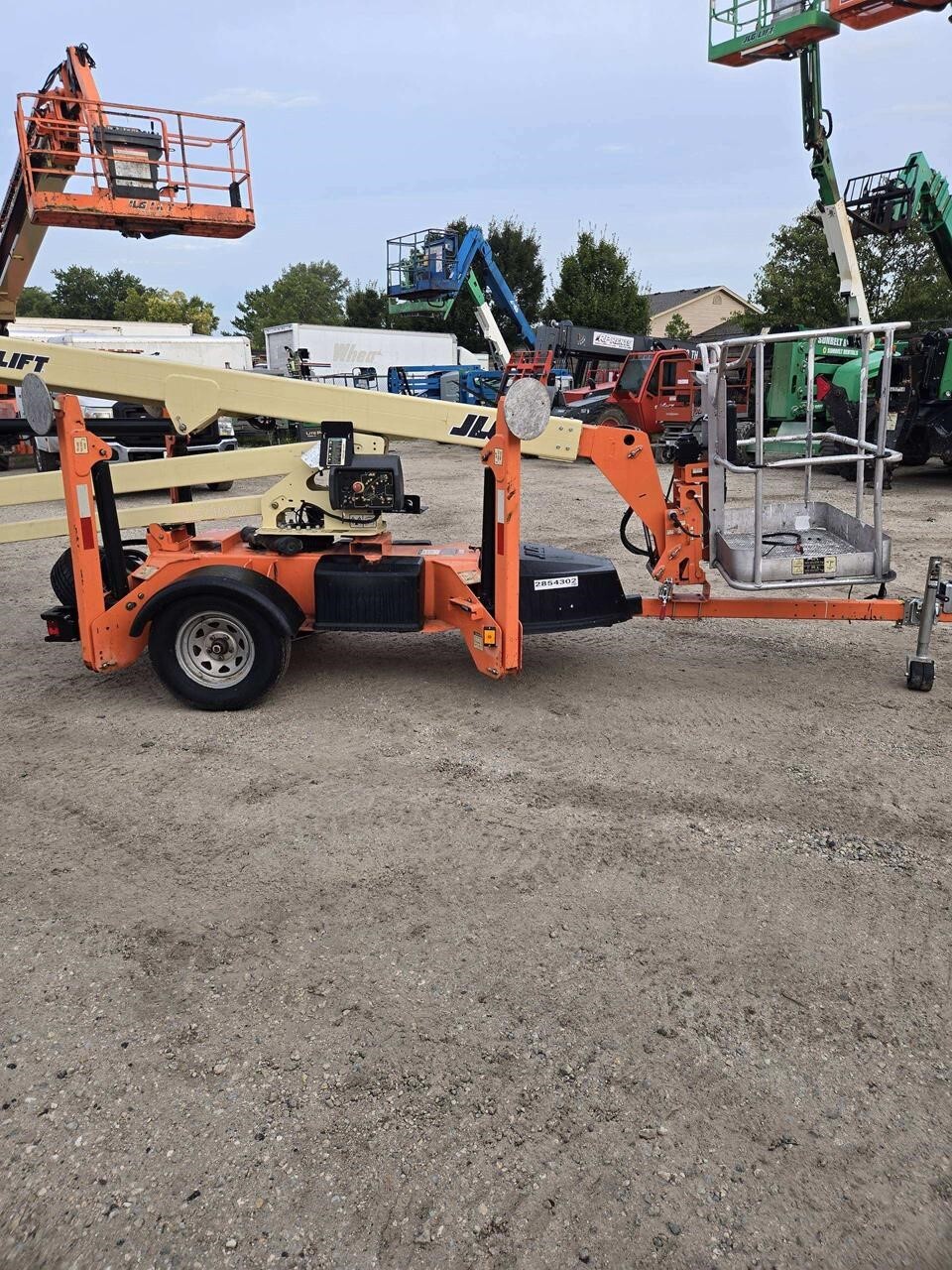 2019 JLG T350-2