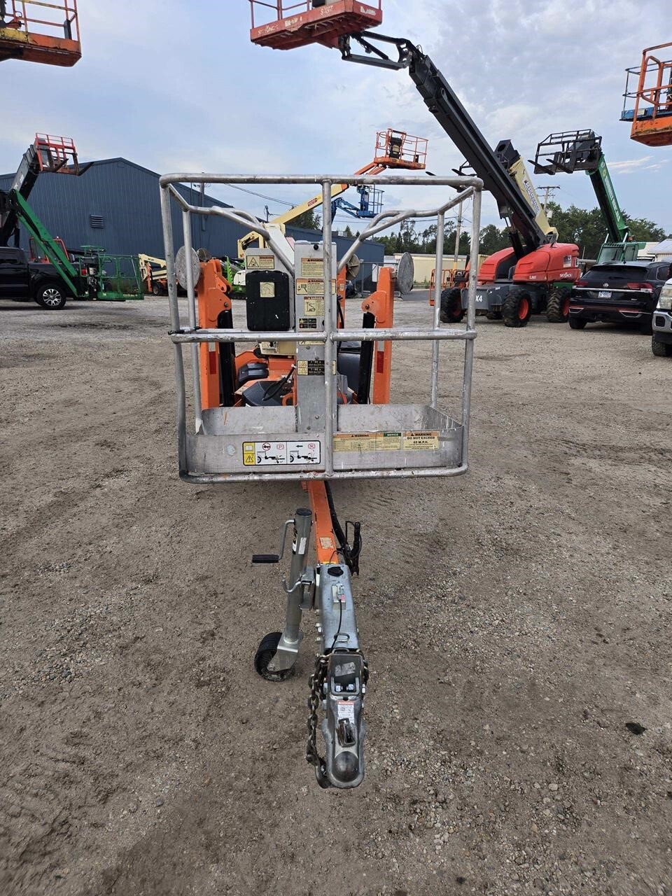 2019 JLG T350-4