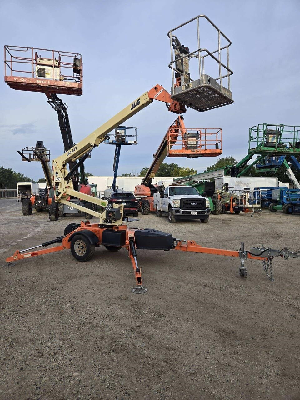 2018 JLG T350-8