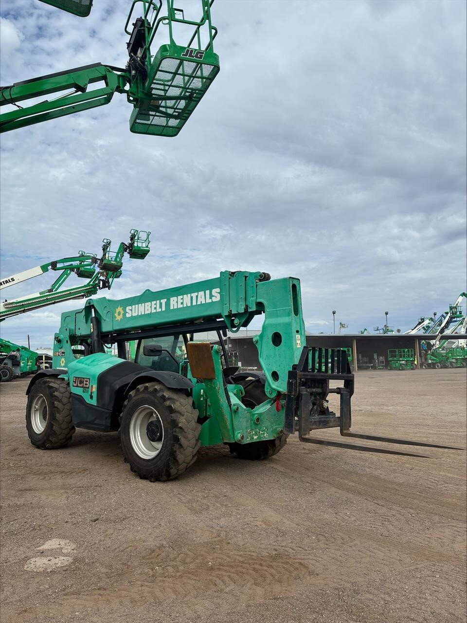 2017 JCB 510-56-6