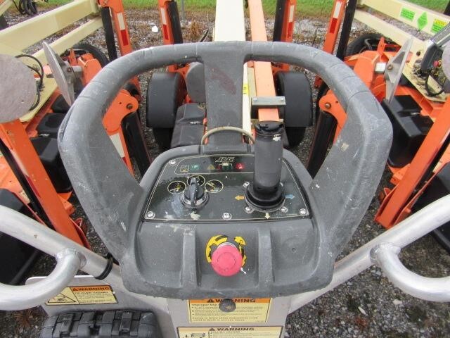 2019 JLG T350-11