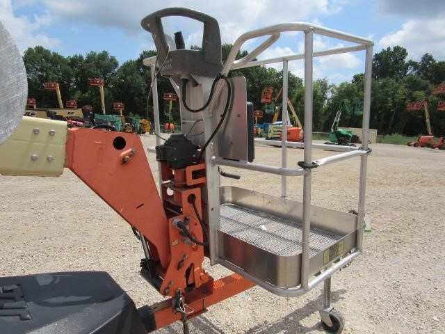 2019 JLG T350-12