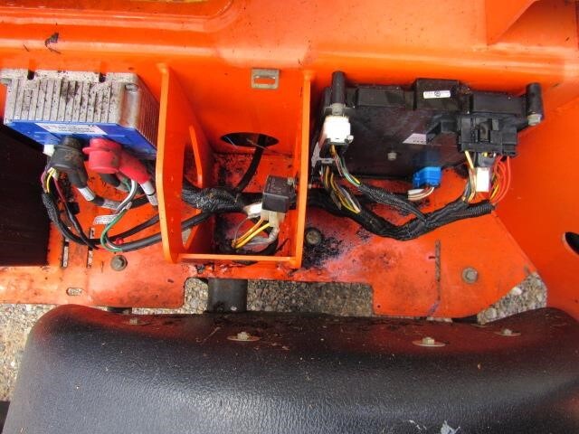 2019 JLG T350-18