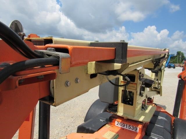 2019 JLG T350-14