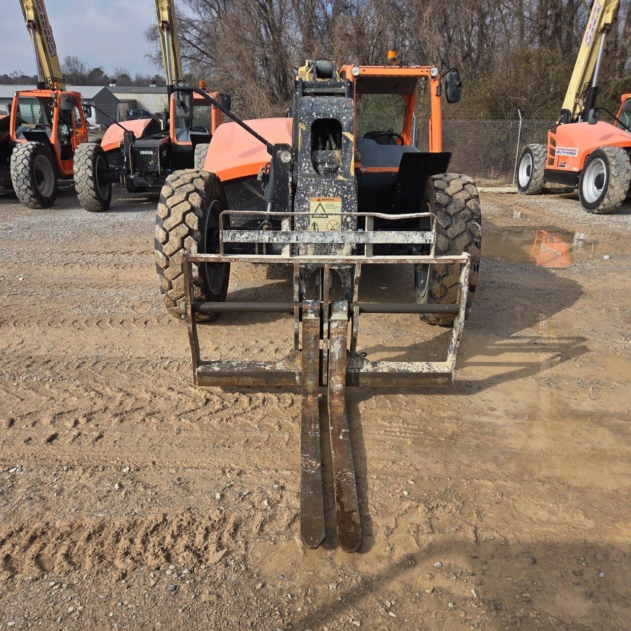 2018 JLG 742-4