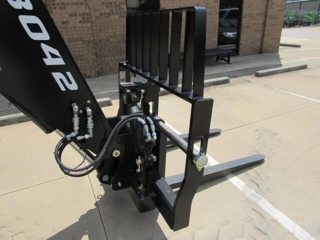 2026 SkyTrak 8042-8