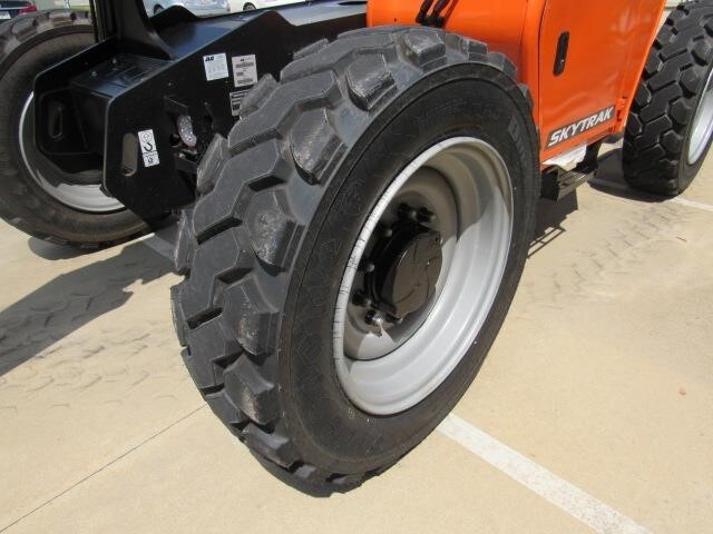 2026 SkyTrak 8042-13