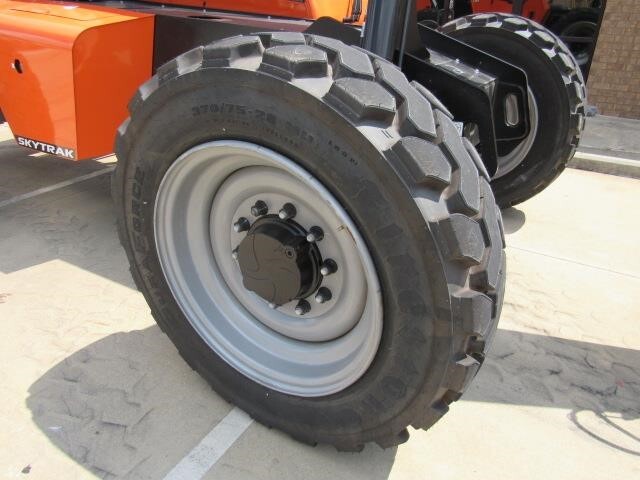 2026 SkyTrak 8042-14